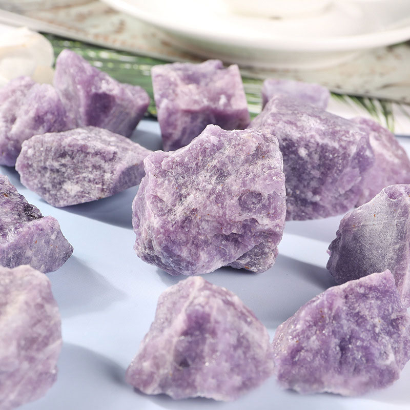 Raw lepidolite