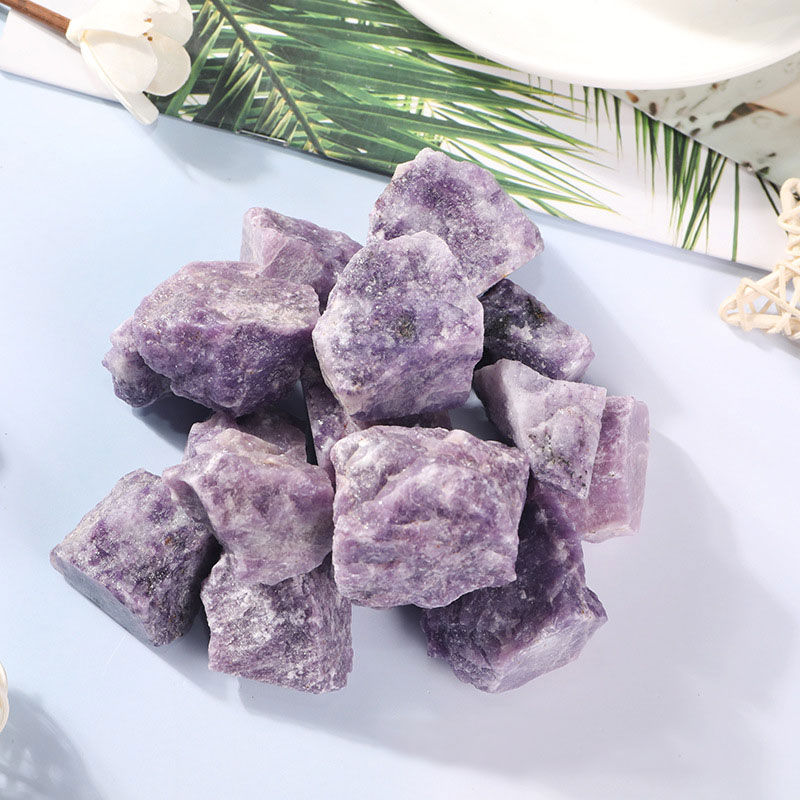 Raw lepidolite